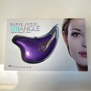 Nurse Jaime Triangle Facial Tool